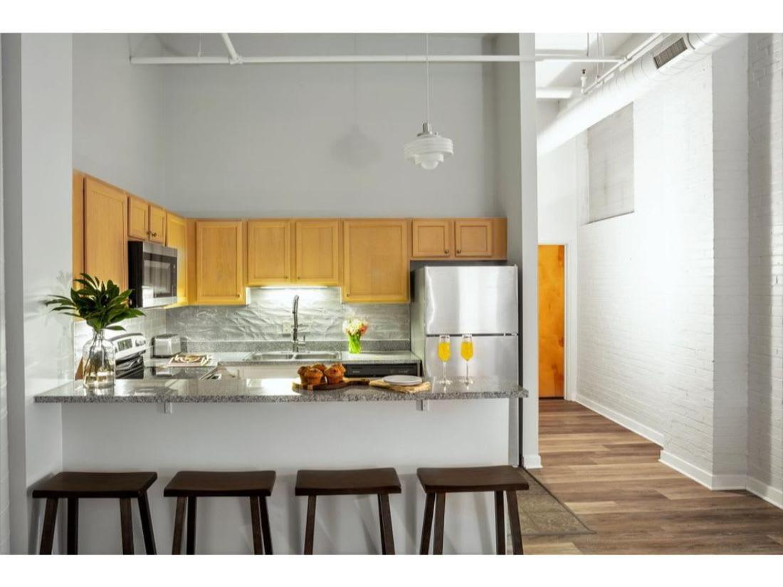 2Br 2Ba In The Block By Cozysuites! Indianapolis Extérieur photo